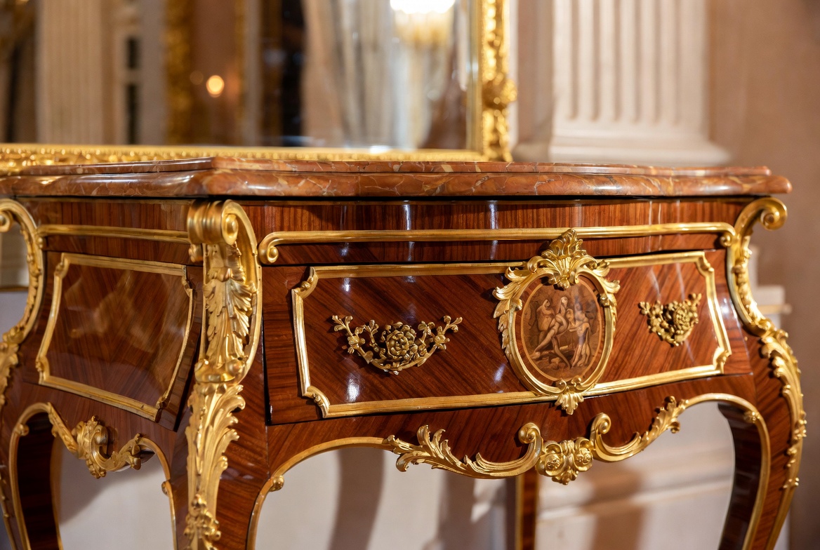 Meuble de catherine la grande : histoire et caractéristiques uniques